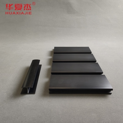 แผงไม้ระแนง PVC คุณภาพสูง วัสดุตกแต่งแผงโรงรถในร่ม
