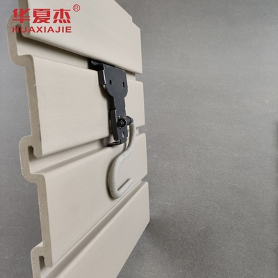 ผนังโรงรถเรียบเก็บเข้าลิ้นชัก / โรงรถ PVC Slatwall ด้วย Cellular Pvc สำหรับโรงงาน