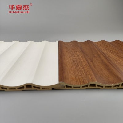 แผนผนัง Wpc แผนผนัง Pvc แผนผนัง White Wood Grain Wpc บ้าน / สํานักงานตกแต่ง