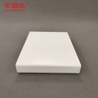 ราคาดี ความยาวที่กำหนดเองแม่พิมพ์แท่นวางสินค้าบรรจุภัณฑ์ PVC Moulding MOQ 3000 เมตร ออนไลน์