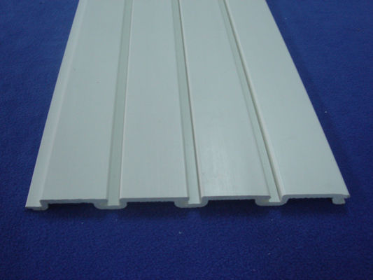 ราคาดี แผ่นพลาสติก Slatwall PVC ระดับไฮเอนด์ที่เก็บเครื่องมือพร้อมตะขอแขวนผนังไม้ระแนง ออนไลน์