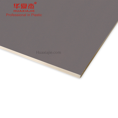 การติดตั้งอย่างรวดเร็วเคลือบ Pvc Trim Board สำหรับตกแต่งภายในบ้าน