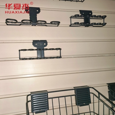 1.7 กก. / ม. ติดตั้งง่าย PVC Slatwall Panels วัสดุตกแต่งภายในโรงรถ Wall Panel