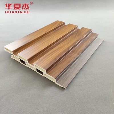 ไม้พลาสติกคอมโพสิต WPC Wall Panel สำหรับสวนสาธารณะทนทานและเป็นมิตรกับสิ่งแวดล้อม
