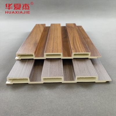 ไม้พลาสติกคอมโพสิต WPC Wall Panel สำหรับสวนสาธารณะทนทานและเป็นมิตรกับสิ่งแวดล้อม