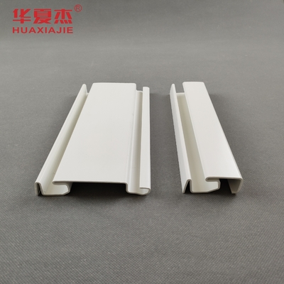 2m ความยาว PVC Slat Wall Panel Display สําหรับการตกแต่งแผ่นรถแกรจบ้าน