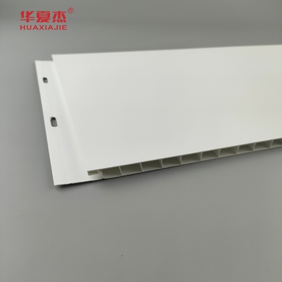 ขายร้อนทนทาน 18''Pvc ผนังแผ่นเพดาน 96% เนื้อหา Pvc สําหรับการตกแต่งบ้านซักรถ