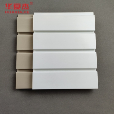 การจัดตั้งผนังโรงรถโดยไม่ใช้ความพยายาม การติดตั้งง่าย แผ่นผนัง PVC