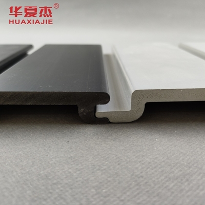 ความทนทานต่อการกระแทกที่ดี PVC Slatwall การจัดเก็บที่ทนทานและมีสไตล์