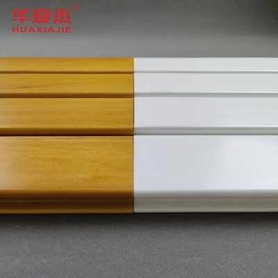 แผง Slatwall PVC คุณภาพสูงสำหรับตกแต่งภายในบ้าน แผงโรงรถ PVC