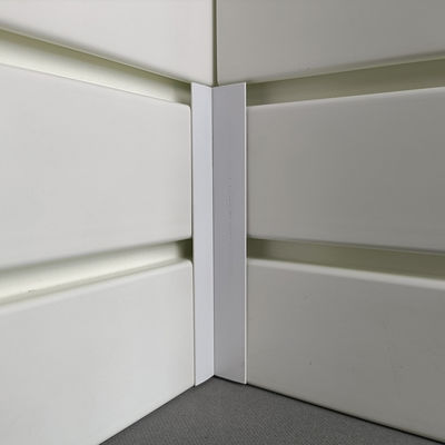 Huaxiajie Slatwall Pvc แทรกสำหรับตกแต่งผนังบ้าน