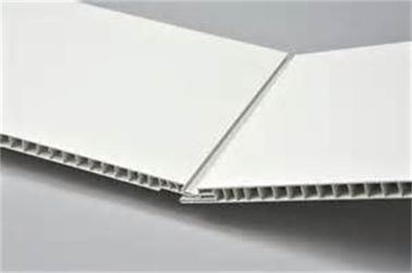 ราคาดี แผ่นฝ้าเพดานพีวีซีสีขาวเรียบง่ายแผ่น / ผนัง UPVC สแควร์ ออนไลน์