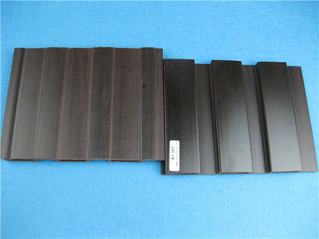 ราคาดี UV ปกป้องโปรไฟล์การอัดขึ้นรูป PVC / กระเบื้องบุผนัง ออนไลน์