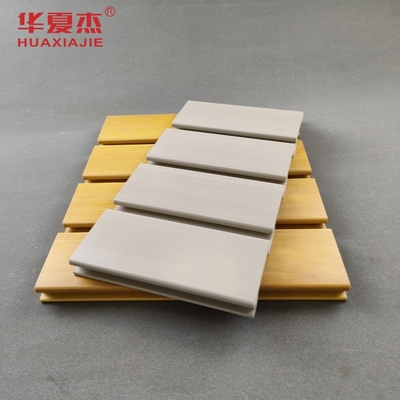 ราคาดี แผง Slatwall PVC ขนาด 300 มม. X 17 มม. สำหรับตกแต่งผนังโรงรถ PVC ภายในอาคาร ออนไลน์