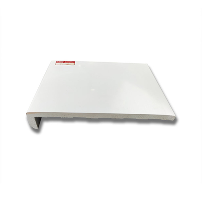 ธรณีประตูหน้าต่างพีวีซีทึบสีขาวเรียบพลาสติก Upvc 200 มม. กว้าง